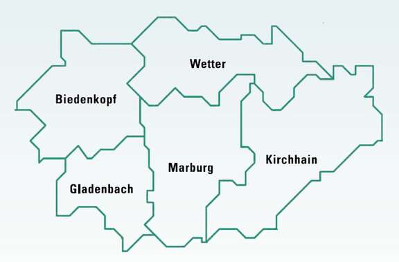 Schematische Darstellung der Landkreise, Umrisse in grün. Im Uhrzeigersinn Beschriftgung der Kreise: Wetter, Kirchhain, Marburg, Gladenbach, Biedenkopf