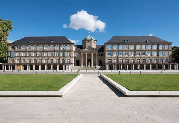 Museum Wiesbaden Fassade