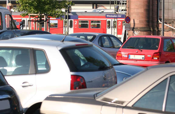 Park+Ride-Parkplatz am Hauptbahnhof Wiesbaden