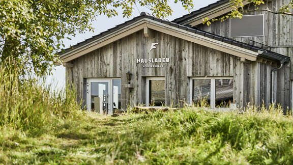 Gebäudeansicht der Hütte Feldberghaus