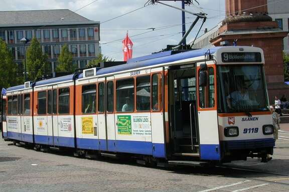 Straßenbahn in Darmstadt, Aufschrift "9 Böllenfalltor"