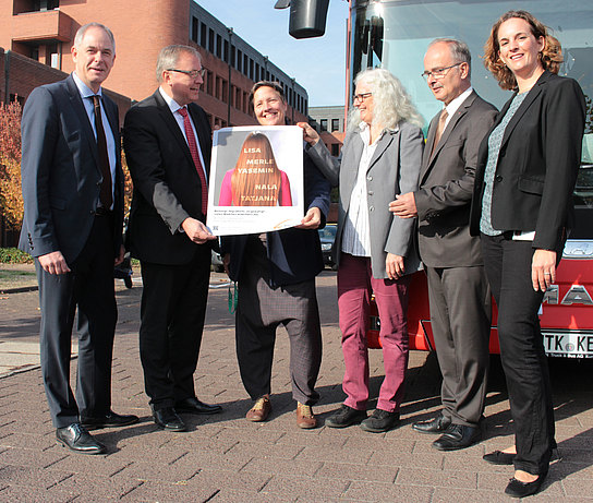 PlakataktionMaedchen.JPG