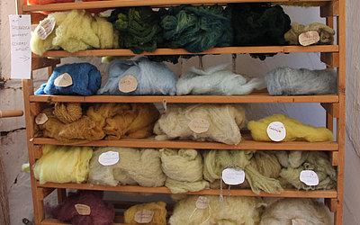Vergrößerte Ansicht: Gefärbte Wolle