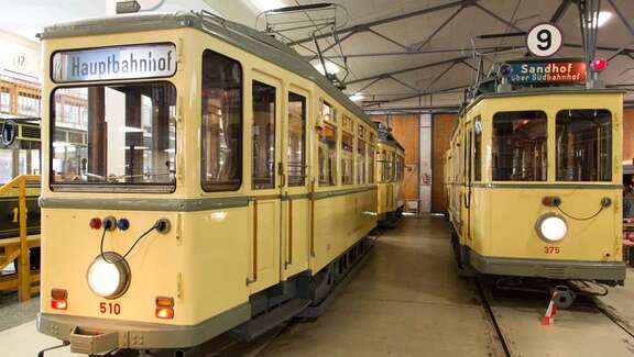 Historische Straßenbahnen im Verkehrsmuseum Frankfurt