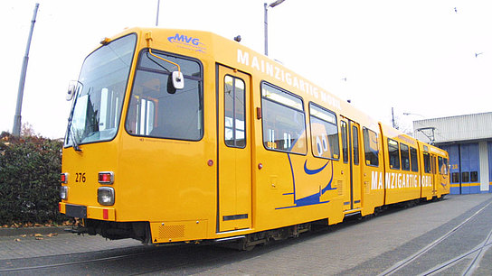 Mainzer Hochflurstraßenbahn im Depot