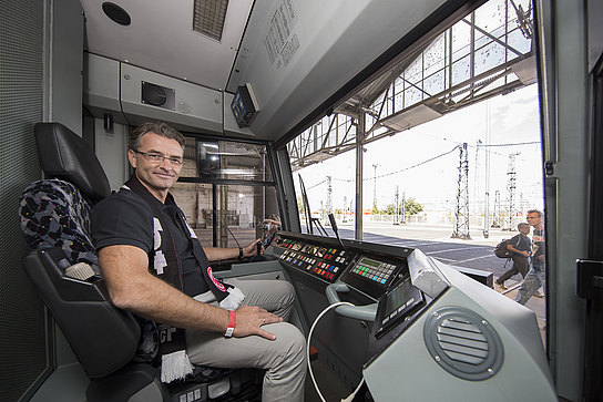 Pokalsieger-Straßenbahn PokalsiegerBahn_christes_180811_034.jpg