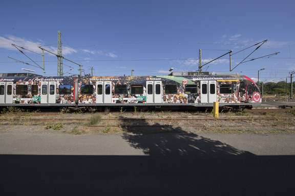 Pokalsieger-S-Bahn vorderer Zugteil der Eintracht S-Bahn