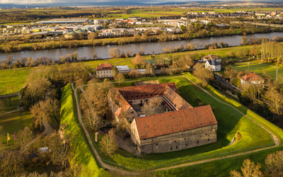 Die Rüsselsheimer Festung aus der Vogelperspektive