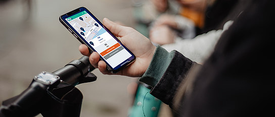 RMV App und TIER-Roller